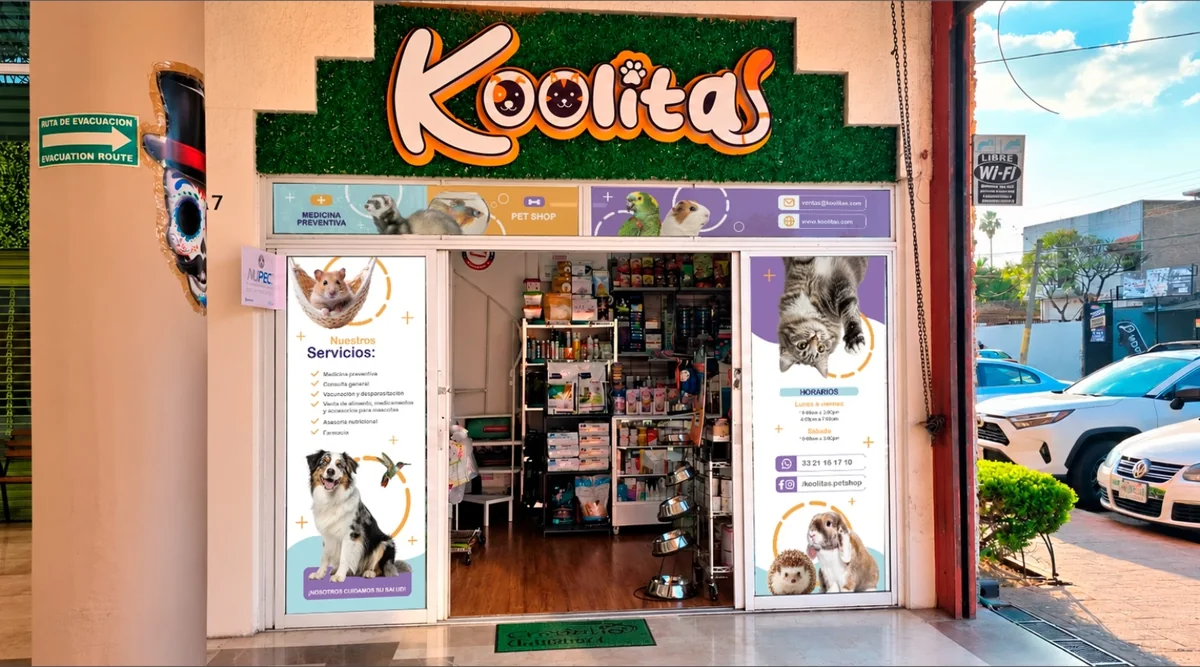 Entrada de la tienda Koolitas en Zapopan